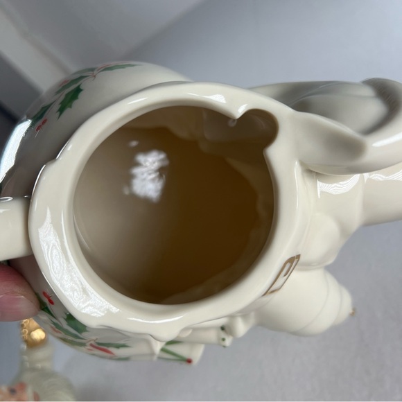 Lenox For the Holidays Holiday Teapot Santa Skates To A New Millennium 1999 EUC - Picture 10 of 12